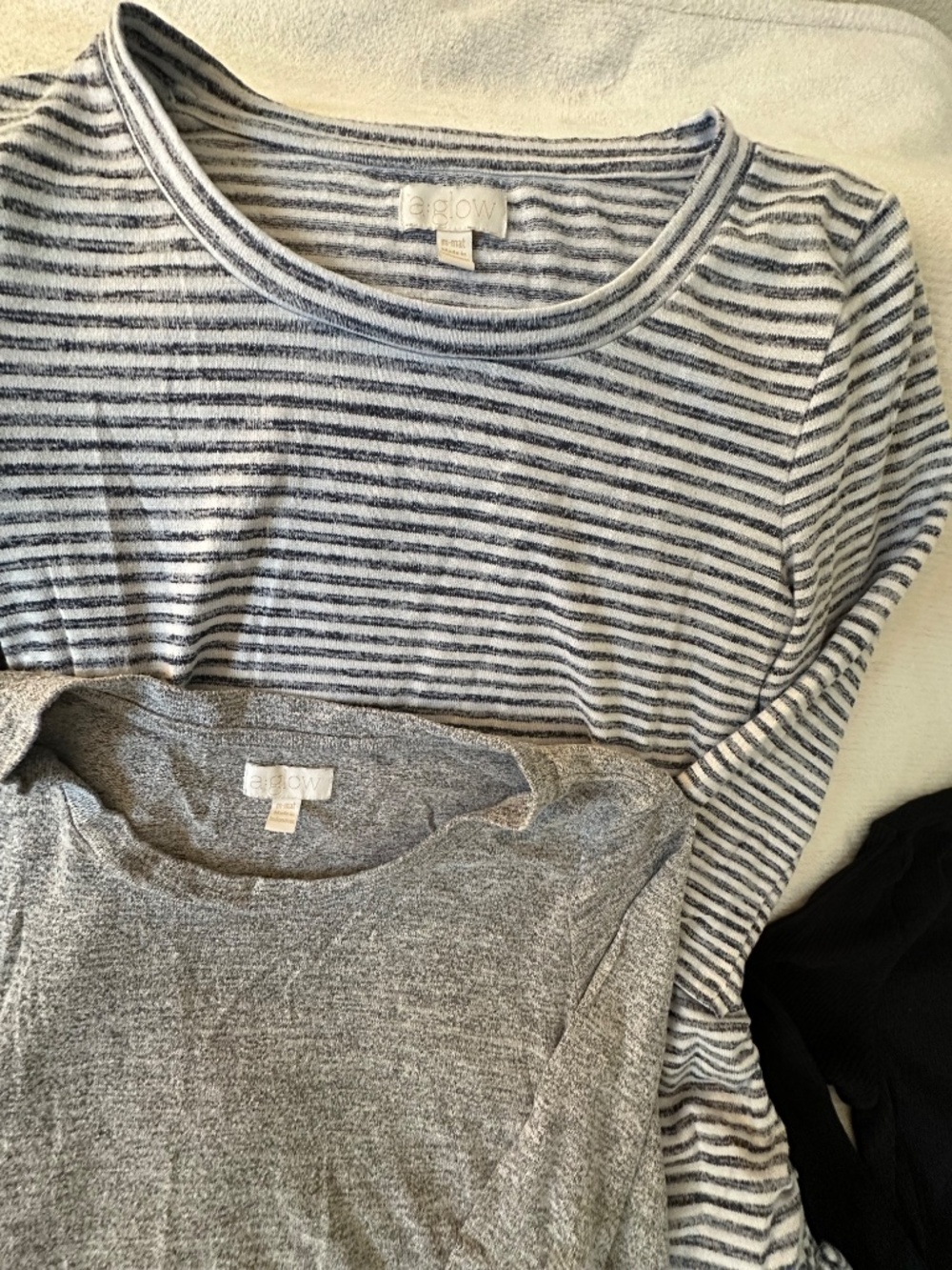 Medium maternity clothes bundle - Picture 8 of 9